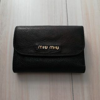 ミュウミュウ(miumiu)のはなた様専用　miumiu 財布　マドラス(財布)