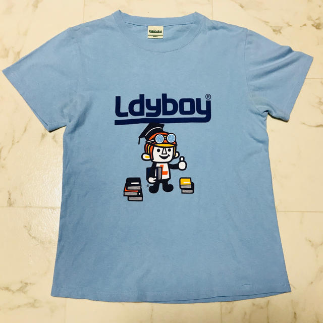 LAUNDRY(ランドリー)の男性にも！LaundryランドリーGENIUSプリントTシャツ レディースのトップス(Tシャツ(半袖/袖なし))の商品写真