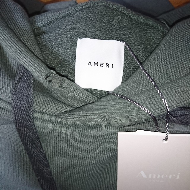 Ameri VINTAGE(アメリヴィンテージ)のCUT OFF DAMAGE HOODIE アメリヴィンテージ レディースのトップス(パーカー)の商品写真