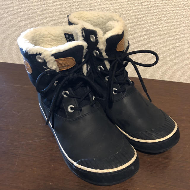 KEEN(キーン)のkeen エルサブーツ スノーブーツ 人気 ブラック 防水加工 レディースの靴/シューズ(ブーツ)の商品写真