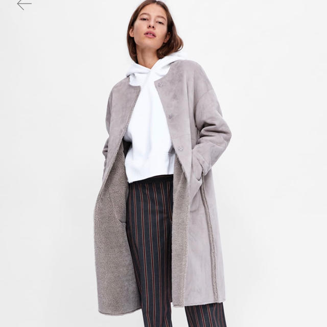 ZARA(ザラ)のピヨコ様専用ページ レディースのジャケット/アウター(ロングコート)の商品写真