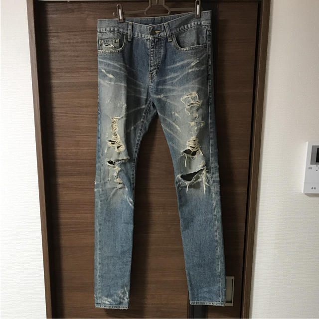 Saint Laurent(サンローラン)の【国内正規】13aw SAINT LAURENT PARIS デストロイデニム メンズのパンツ(デニム/ジーンズ)の商品写真