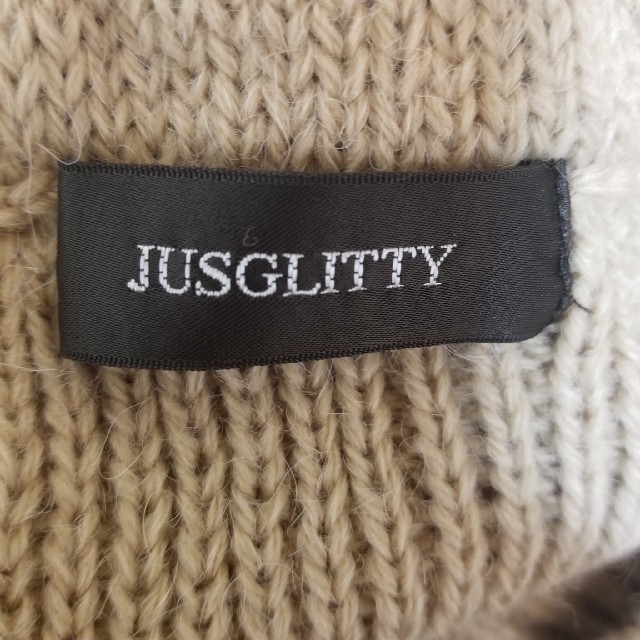 JUSGLITTY(ジャスグリッティー)のJUSGLITTY ベージュ 後ろリボン セーター レディースのトップス(ニット/セーター)の商品写真