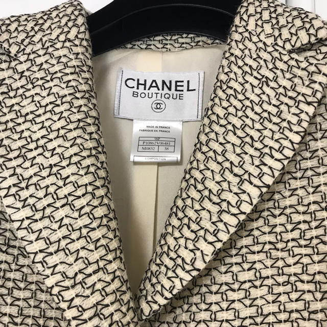 CHANEL(シャネル)のシャネル ジャケット レディースのジャケット/アウター(テーラードジャケット)の商品写真