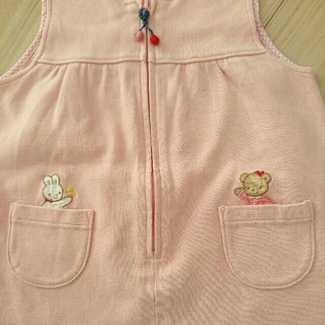 familiar(ファミリア)のファミリア    ジャンパースカート   90㎝ キッズ/ベビー/マタニティのキッズ服女の子用(90cm~)(ワンピース)の商品写真