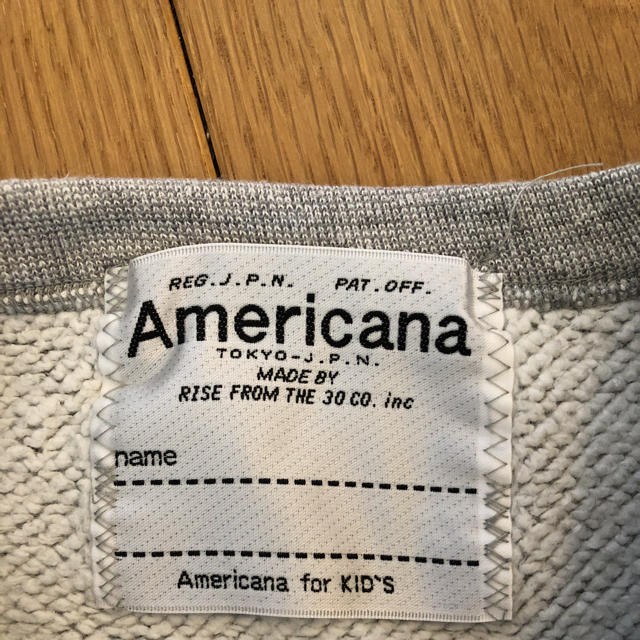 AMERICANA(アメリカーナ)のアメリカーナ キッズ  トレーナー 130 キッズ/ベビー/マタニティのキッズ服女の子用(90cm~)(Tシャツ/カットソー)の商品写真