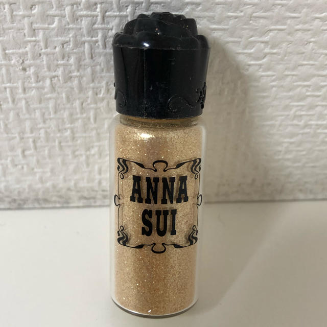 ANNA SUI(アナスイ)の【送料込み】ANNA SUI カラーパウダー 800 ゴールド グリッター ラメ コスメ/美容のベースメイク/化粧品(アイシャドウ)の商品写真