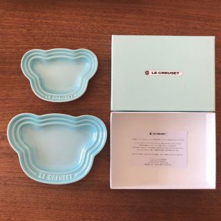 ルクルーゼ(LE CREUSET)の【こころん様専用】ル・クルーゼ、ブルーのベアプレート2枚セット(プレート/茶碗)