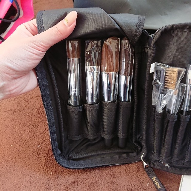 新品  ニューカラー  ニュースキン  Brush  Collection