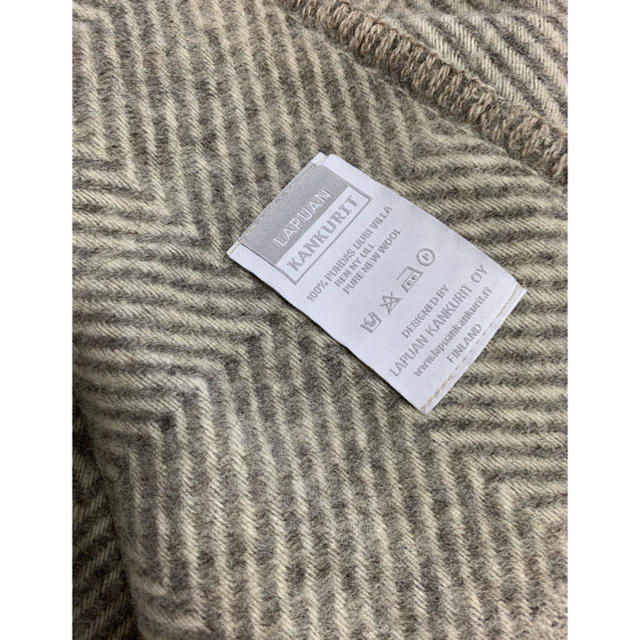 nest Robe(ネストローブ)の専用ページ  ラプアンカクンリ ポケット付きショール レディースのファッション小物(マフラー/ショール)の商品写真