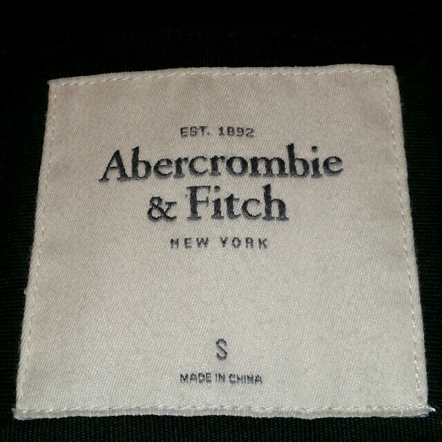 Abercrombie&Fitch(アバクロンビーアンドフィッチ)のアバクロ ざっくり綿ニットカーデ レディースのトップス(カーディガン)の商品写真