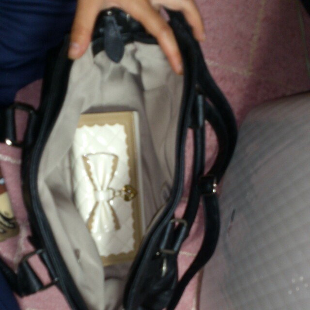 カバン ブラック レディースのバッグ(ショルダーバッグ)の商品写真