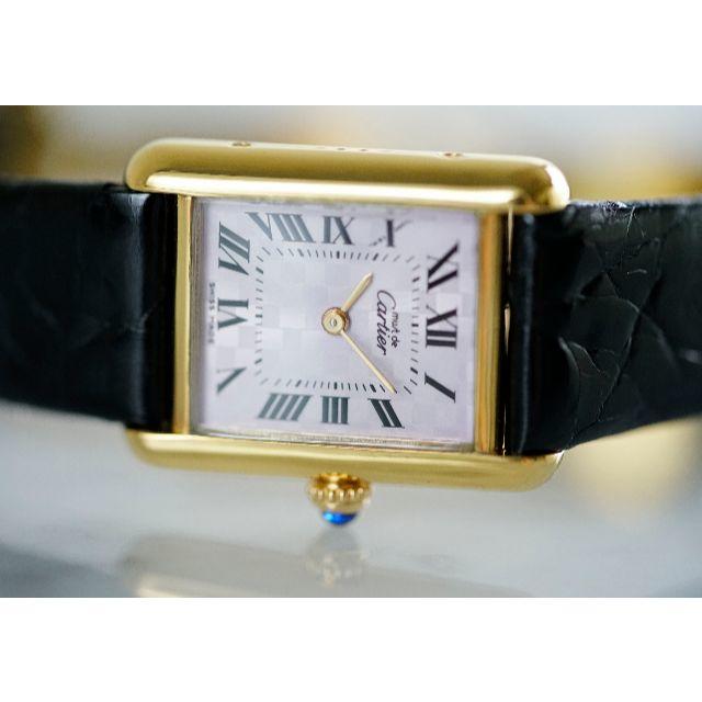 Cartier(カルティエ)のクリスマス限定モデル カルティエ マスト タンク パープルチェック SM  レディースのファッション小物(腕時計)の商品写真