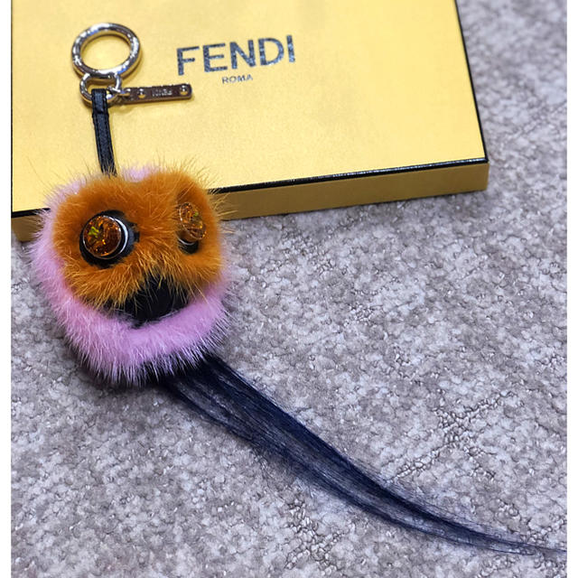 FENDI  バッグチャーム ミンクチャーム モンスター 3