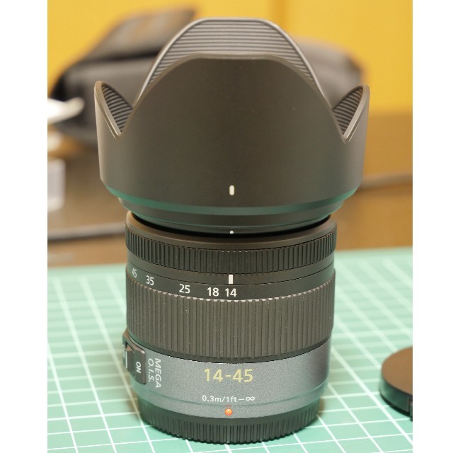 Panasonic(パナソニック)の中古美品！　Lumix G Vario 14-45mm  スマホ/家電/カメラのカメラ(レンズ(ズーム))の商品写真