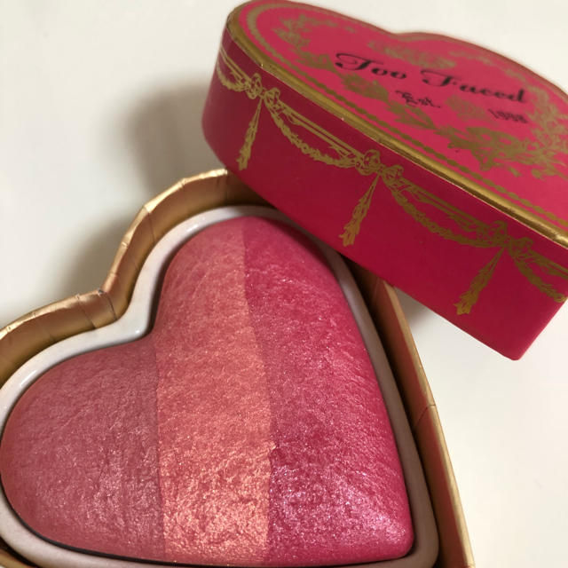 Too Faced(トゥフェイス)のToo Faced Sweethearts Blush コスメ/美容のベースメイク/化粧品(チーク)の商品写真