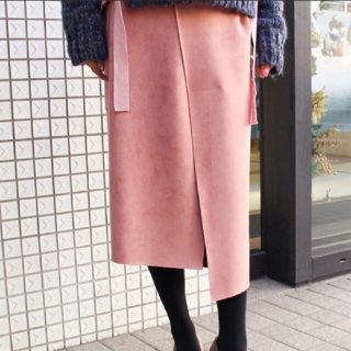 イエナ(IENA)のMODE ROBE  アシンメトリースウェードスカート(ひざ丈スカート)