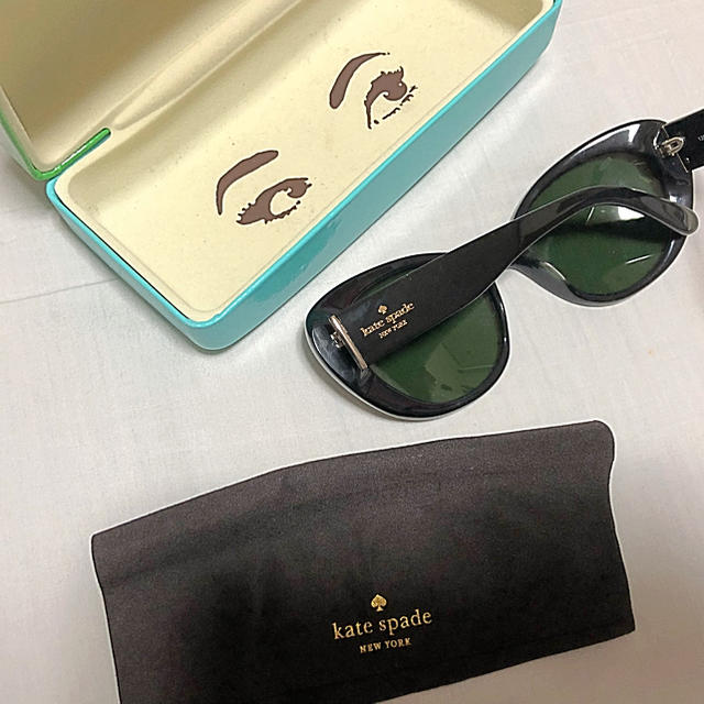 kate spade new york(ケイトスペードニューヨーク)の【送料込】ケイトスペード♡サングラス レディースのファッション小物(サングラス/メガネ)の商品写真