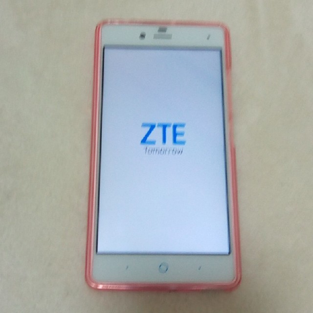 ZTE Blade 01 ホワイト 中古　本体のみ スマホ/家電/カメラのスマートフォン/携帯電話(スマートフォン本体)の商品写真