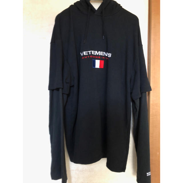 Vetements×tommy レイヤードプルオーバーパーカー xs 特価買取