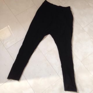 ザラ(ZARA)のZARA スエット パンツ(サルエルパンツ)