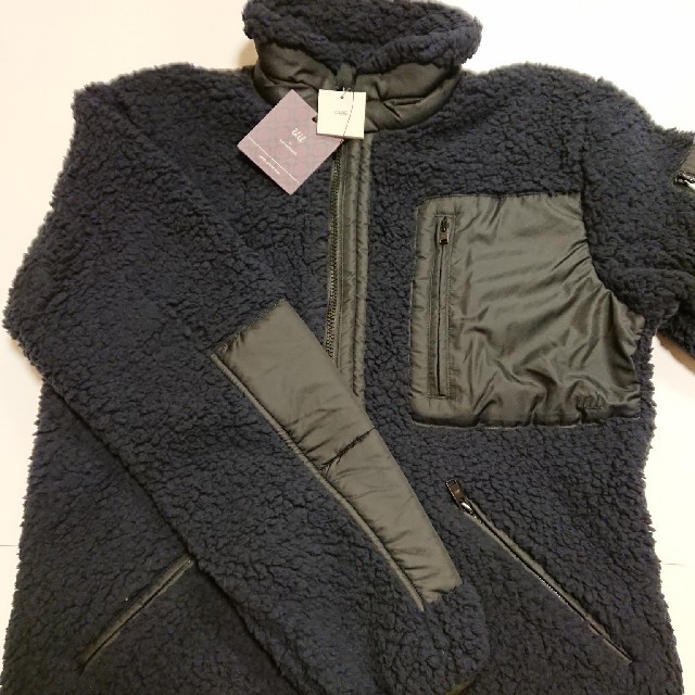 新品・タグ付】UNIQLO×UNDERCOVER バルキーフリースジャケット-eastgate.mk