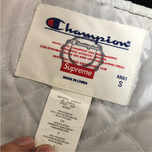 Supreme(シュプリーム)のSupreme×Champion サテンジャケット メンズのジャケット/アウター(スタジャン)の商品写真