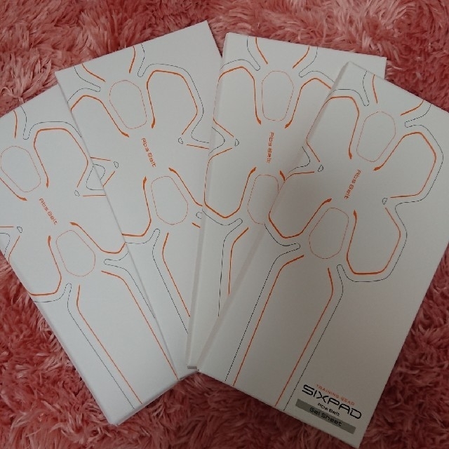 ma_y_u_u様専用 SIXPAD アブズベルト ジェルシート4セットつき ma_y_u_u様専用 SIXPAD アブズベルト ジェルシート4セットつき