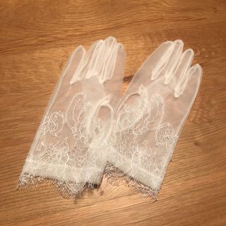 ヴェラウォン(Vera Wang)のふりふりさま専用☆  ブライダル ショートグローブ ウェディング(ウェディングドレス)