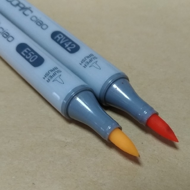 .Tooコピックチャオ(Copic ciao) 27色＋ブレンダー1色 エンタメ/ホビーのアート用品(カラーペン/コピック)の商品写真