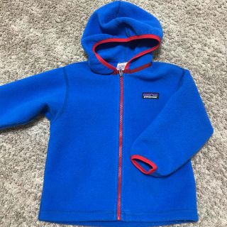 パタゴニア(patagonia)のパタゴニア  フリースパーカー 2T(ジャケット/上着)