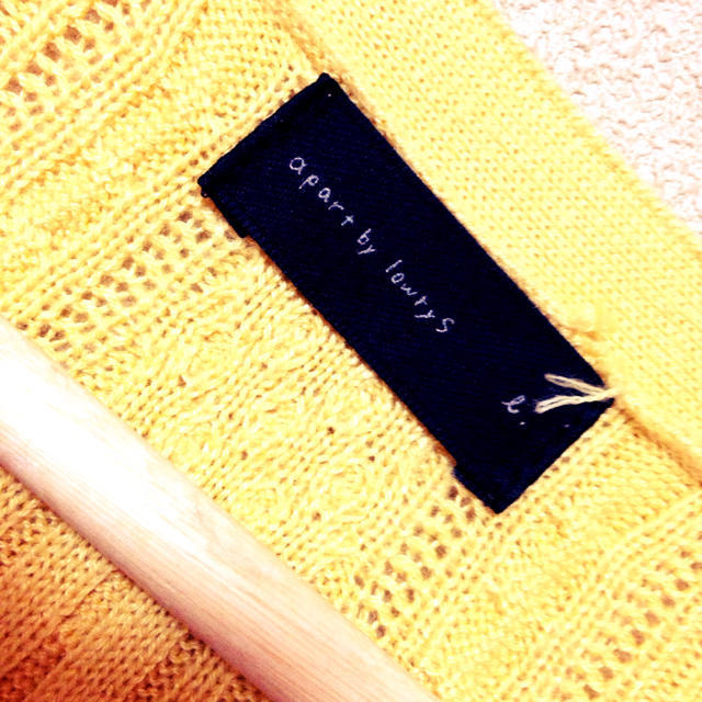 apart by lowrys(アパートバイローリーズ)のyellow カーディガン ♡ レディースのトップス(カーディガン)の商品写真