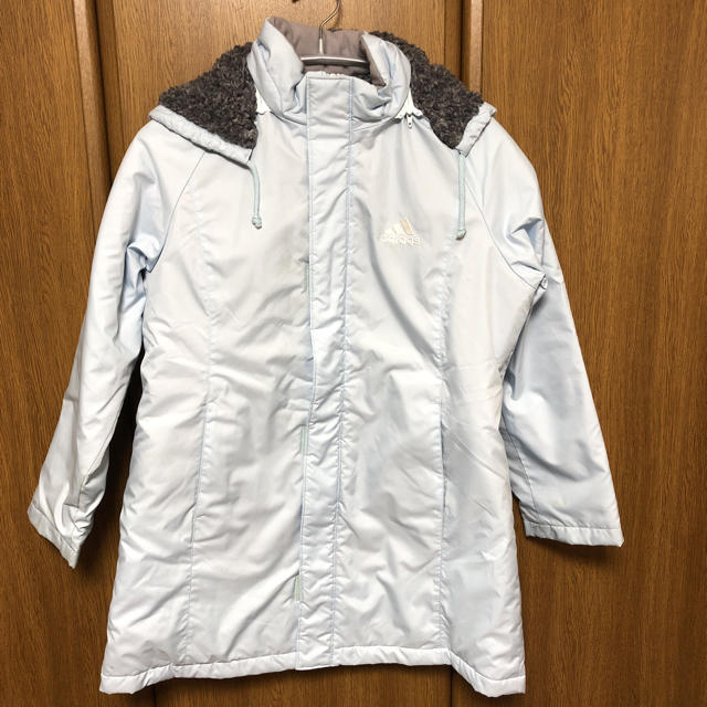 adidas(アディダス)のアディダス ベンチコート 140㎝ キッズ/ベビー/マタニティのキッズ服女の子用(90cm~)(コート)の商品写真