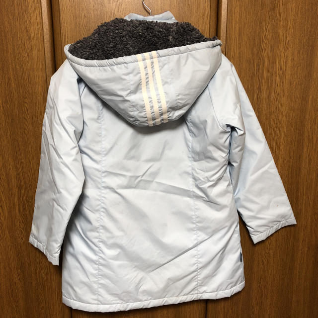 adidas(アディダス)のアディダス ベンチコート 140㎝ キッズ/ベビー/マタニティのキッズ服女の子用(90cm~)(コート)の商品写真