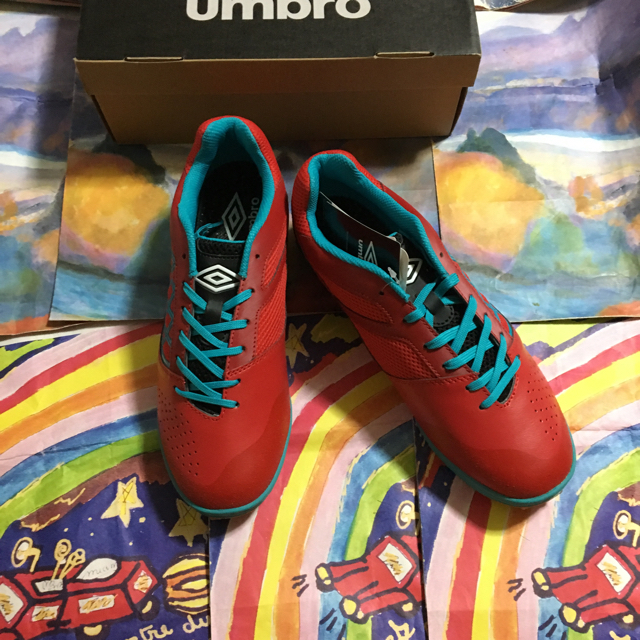 UMBRO(アンブロ)のアンブロ サラ ブリストル umbro 新品 26.5cm フットサル TF  スポーツ/アウトドアのサッカー/フットサル(シューズ)の商品写真