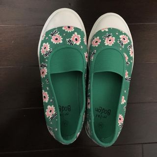 ボーデン(Boden)の《最終お値下げです》mini boden 花柄スリッポン(スリッポン)