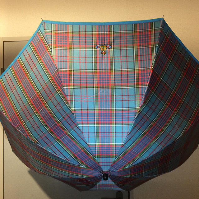 Vivienne Westwood(ヴィヴィアンウエストウッド)のプロフ必読様専用 旧タグ 折り畳み傘 ブルーマックチェック レディースのファッション小物(傘)の商品写真