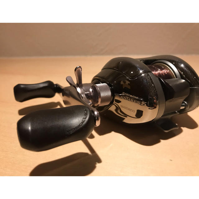 SHIMANO(シマノ)のアンタレス5  RH224 レフトハンドル スポーツ/アウトドアのフィッシング(リール)の商品写真