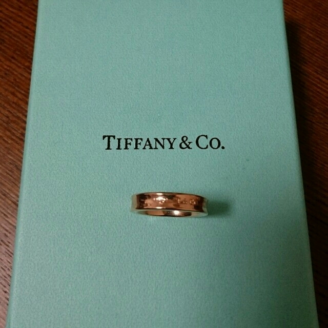 Tiffany & Co.(ティファニー)の値下！ティファニー シルバーリング 7号 レディースのアクセサリー(リング(指輪))の商品写真