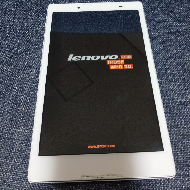 Lenovo(レノボ)のYmobile　Lenovo tab2 501LV ホワイト スマホ/家電/カメラのPC/タブレット(タブレット)の商品写真