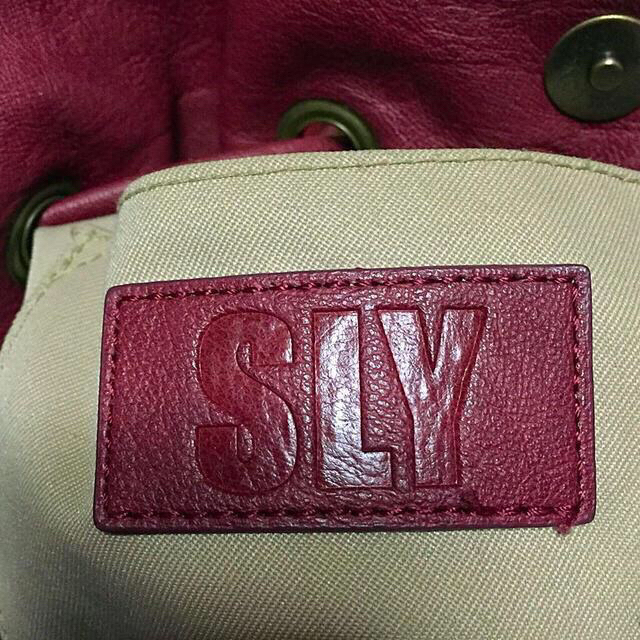 SLY(スライ)の美品 フリンジ セカンドバック レディースのバッグ(ハンドバッグ)の商品写真