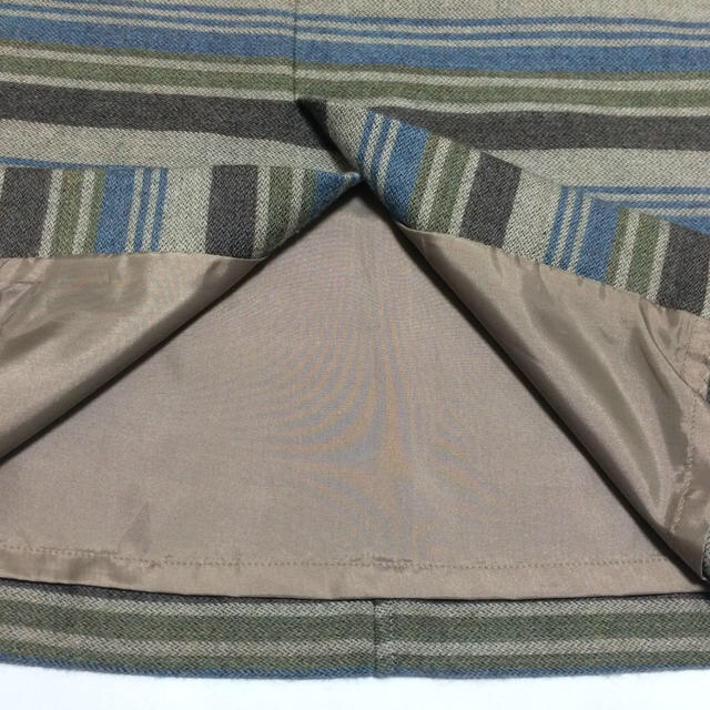 TOMORROWLAND(トゥモローランド)のマカフィー ボーダースカート♪ レディースのスカート(ひざ丈スカート)の商品写真