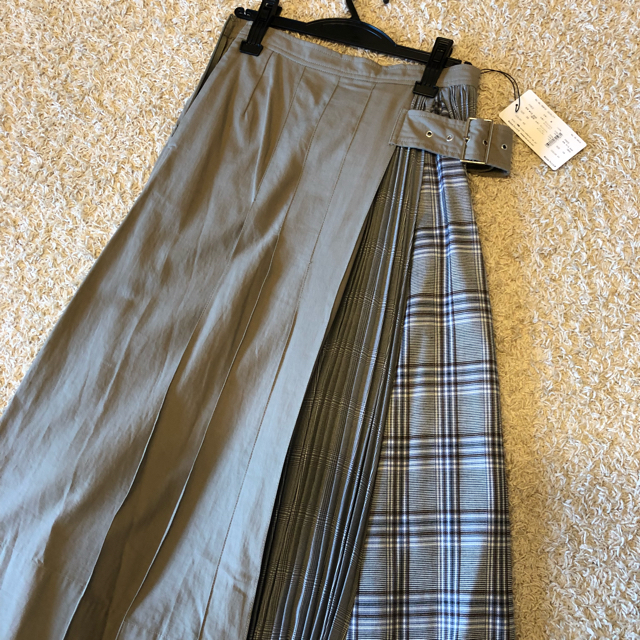Chesty(チェスティ)のお値下げしました☆ iDea Luce イデアルーチェ プリーツデザインスカート レディースのスカート(ロングスカート)の商品写真