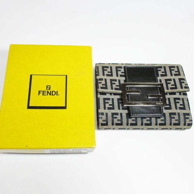 FENDI(フェンディ)のフェンディ ズッカ 二つ折り財布 ウォレット キャンパス×レザー レディースのファッション小物(財布)の商品写真