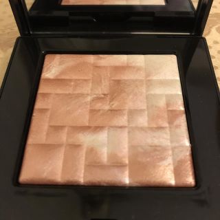 ボビイブラウン(BOBBI BROWN)のフェイスパウダー(フェイスパウダー)