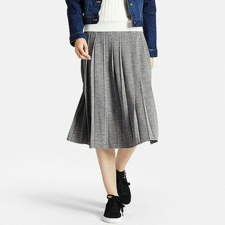 ユニクロ(UNIQLO)の新品タグ付き♡XS♡　メリノブレンドプリーツスカート
(ひざ丈スカート)