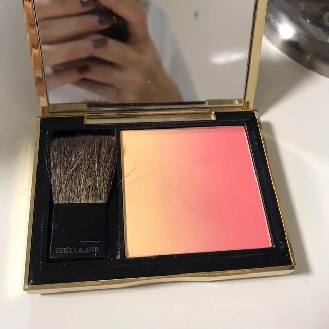 Estee Lauder(エスティローダー)のエスティローダー チーク コスメ/美容のベースメイク/化粧品(チーク)の商品写真