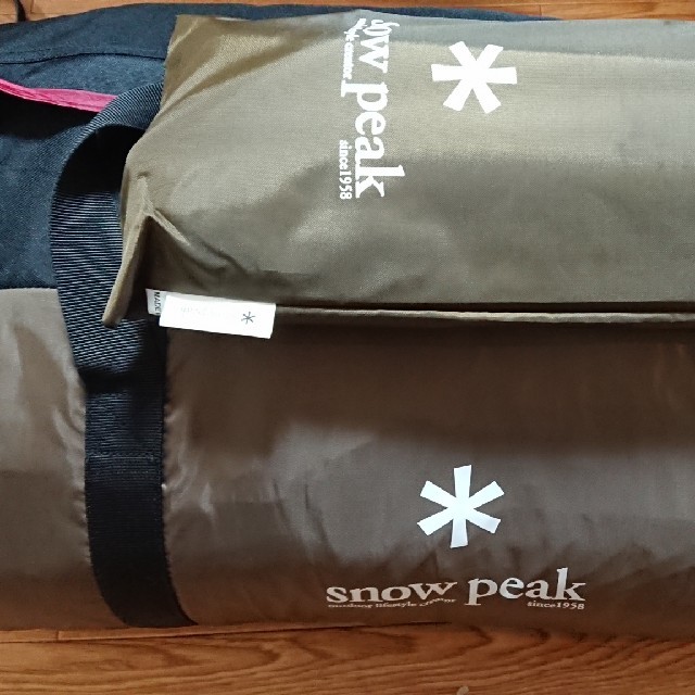 大人の上質 ドックドーム 値下げ スノーピーク 美品 - Peak Snow グランドシート付き 1回使用 テント/タープ 大人の上質 ドックドーム 値下げ スノーピーク 美品 - Peak Snow グランドシート付き 1回使用 テント/タープ