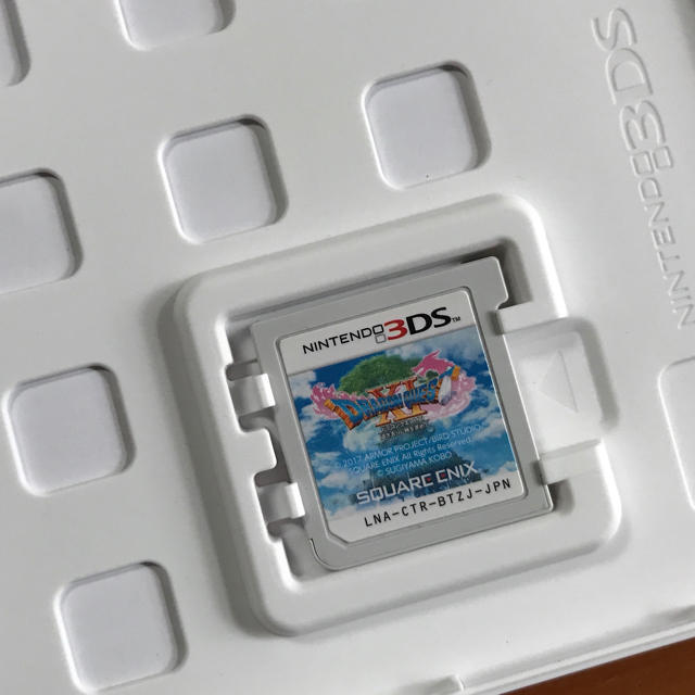 ニンテンドー3DS(ニンテンドー3DS)のドラクエ11 ニンテンドー3DS エンタメ/ホビーのゲームソフト/ゲーム機本体(携帯用ゲームソフト)の商品写真