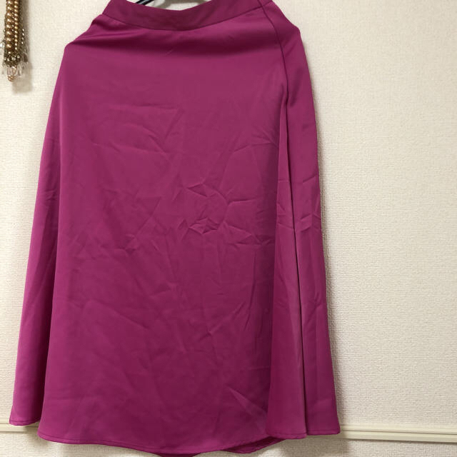 GU(ジーユー)のGU ピンクスカート  レディースのスカート(ロングスカート)の商品写真